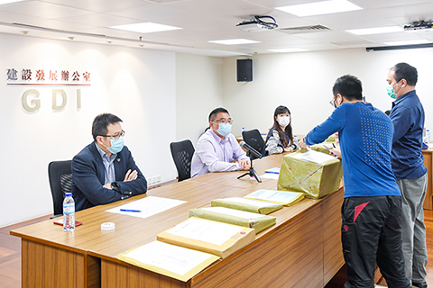 ◎ 離島醫療綜合體中央化驗大樓建造工程公開開標。