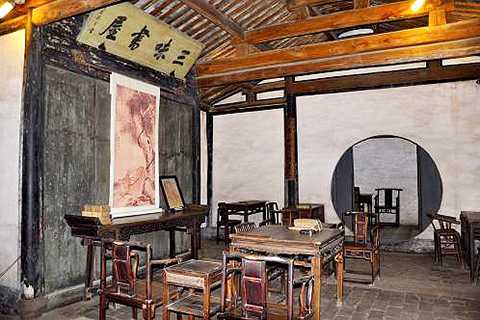 ◎ 圖為書屋內的佈置。(徐招治 攝)