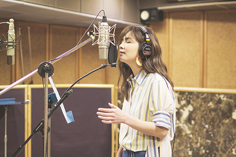 ◎ 陳嘉樺為「晚安歌」作詞作曲。