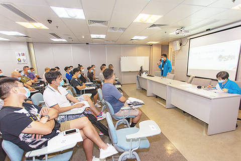 ◎ 勞工局為結業學員開辦面試技巧講座。