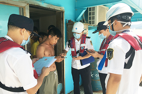 ◎ 珠海海事局重拳出擊,鐵腕整治轄區水上交通安全違法行為。