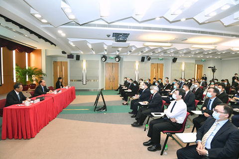 ◎ 鍾南山院士指導本澳防疫工作。