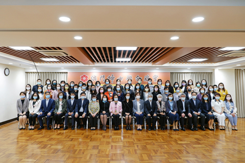 ◎ 歐陽瑜訪婦聯聽取施政建議。