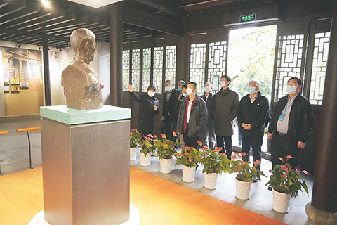 ◎ 參觀連橫紀念館。