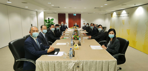 ◎ 機場公司舉行股東大會普通會議。