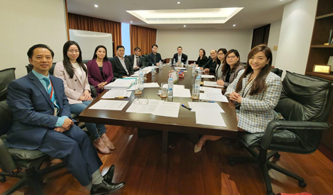 ◎ 律師業高等委員會舉行首次會議。