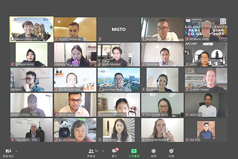 ◎ 旅遊領袖與學生及年輕業者交流分享。