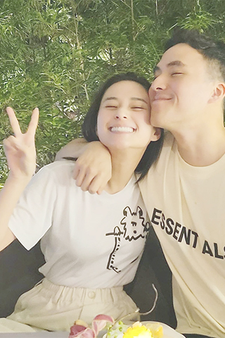 ◎ 超蓮與竇驍大放閃光彈。