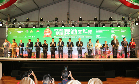 ◎ 雙城啤酒文化節開幕。