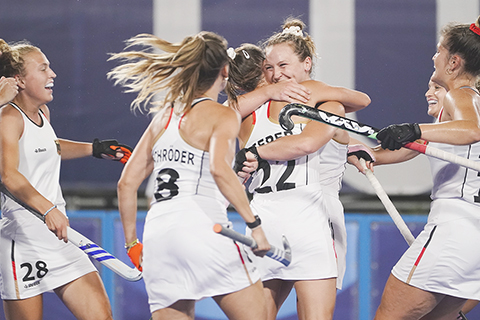 ◎ 東奧女曲小組賽,德國昨日贏印度隊。(美聯社)