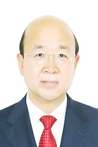 ◎ 外交部駐澳門特派員公署特派員劉顯法。