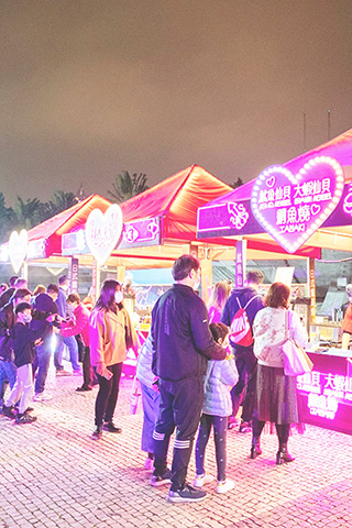 ◎ 市民可在現場美食區選購無國界料理、鐵板燒、爐端燒、飲品、小食及甜品等餐飲美食。