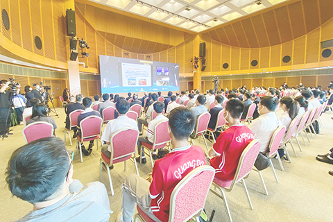 ◎ 中國載人航天工程陳善廣副總設計師網上演講。