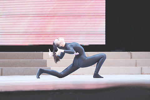 ◎ 鄭嘉雯現代舞獨舞獲高級組銀獎。