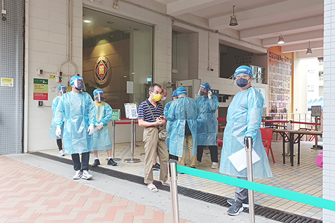 　◎ 政府新增多個社區核檢站點方便黃碼人士進行核酸檢測。
