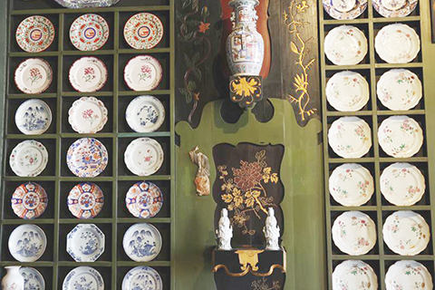 ◎ 這是六月十四日在位於法國巴黎的雨果故居拍攝的「中國客廳」內的裝飾品細節。(新華社記者高靜 攝)