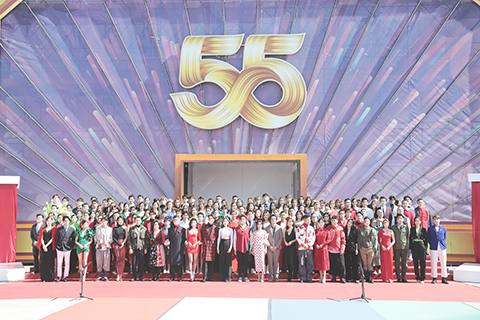 ◎ TVB舉行《節目巡禮二0二三》,全台藝員傾巢而出,現場衣香鬢影。