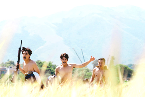 ◎ 《超神》劇中裸跑場面。