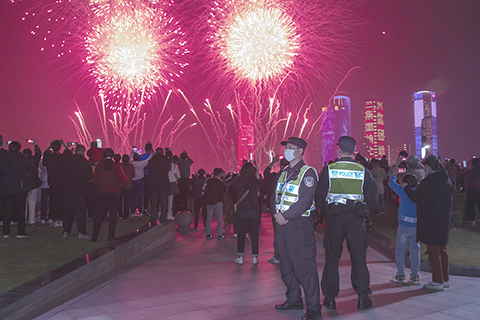 ◎ 珠海春節期間道路交通安全暢通社會治安平穩有序。