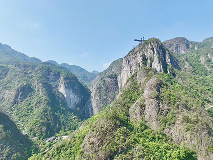 永嘉書院還有高空玻璃棧道等遊樂項目。