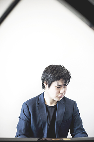 ◎ 閉幕音樂會演出嘉賓辻井伸行。