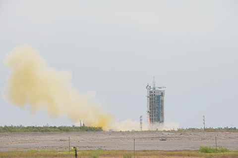 ◎ 八月三日,中國在酒泉衛星發射中心成功發射風雲三號06星。(王淇俊 攝)