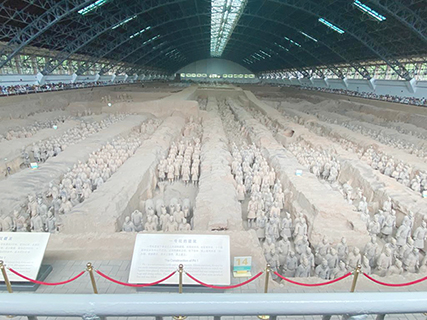 一號坑大軍列陣