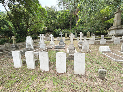 這裡是軍人之墓