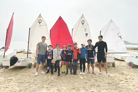 ◎ 珠澳兩地帆船隊員齊聚珠海海天公園。