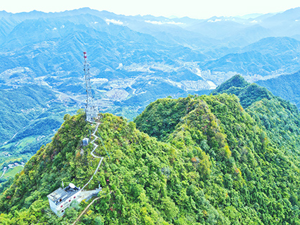 無線電視信號發射塔鳥瞰