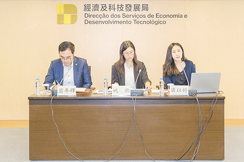 ◎ 個人資料保護局代表講解《大灣區標準合同》便利措施。