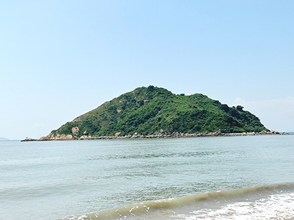 煎魚灣上可遠眺雞翼角