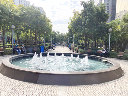 何賢公園的中央噴水池