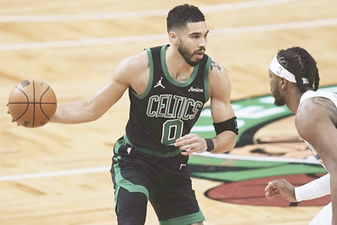 ◎ 塞爾特人O號達頓昨役為出線貢獻卅五分。(美聯社)