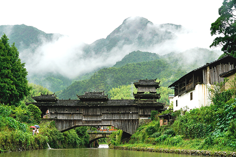 浙江省麗水市慶元縣境內的如龍橋一景。(蕭遙 攝)