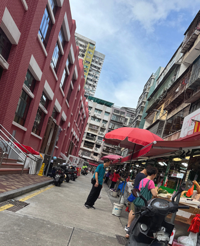◎ 有紅街市外生果檔的老闆稱,「依家啲生意好難做」。
