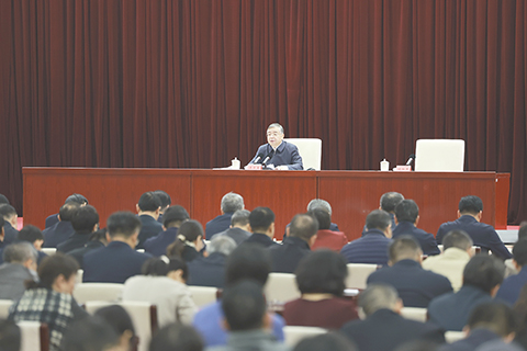 ◎ 十一月四日,學習貫徹黨的二十屆四中全會精神中央宣講團報告會在中宣部舉行。中央宣講團成員、中共中央政治局委員、中宣部部長李書磊作宣講報告。(新華社記者丁海濤 攝)