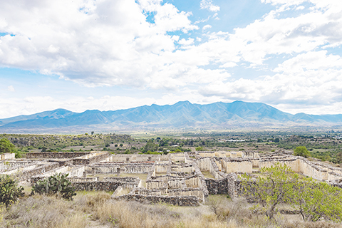 ◎ 這是九月十七日在墨西哥瓦哈卡州亞古爾遺址拍攝的宮殿遺跡。