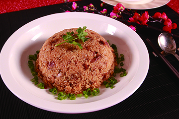 ◎ 生炒臘味糯米飯。