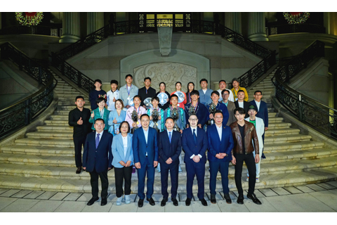 ◎ 中網巡「澳娛綜合」職業級總決賽(澳門)冠軍之夜隆重頒獎。