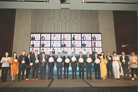 ◎ 「全球傑青全域資料平臺」啟動。