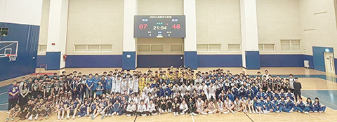 ◎ 全澳分齡籃球賽合照。