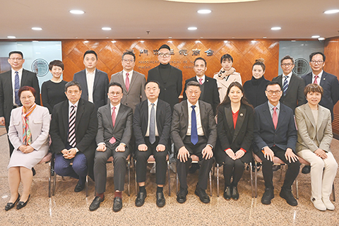 ◎ 上海市統戰部常務副部長王霄漢率團訪中總。