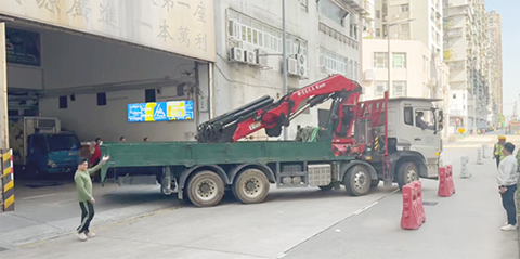 ◎ 測試圍封後的重型車輛通行情況。