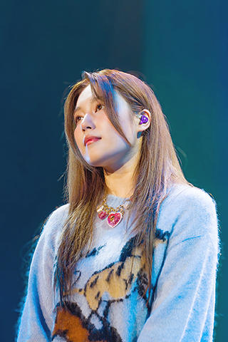 ◎ 黃淑蔓個唱在西九「大盒」全場爆滿。