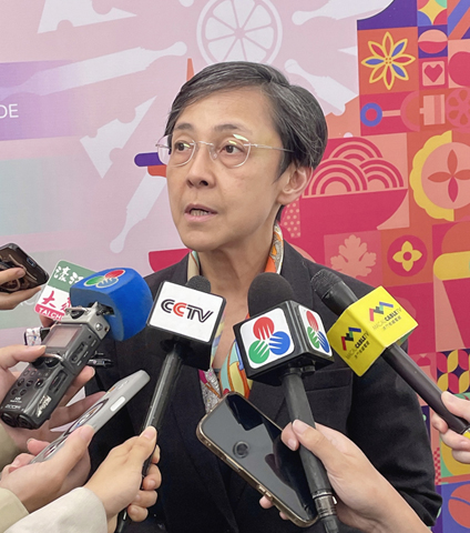 ◎ 旅遊局長文綺華接受訪問。