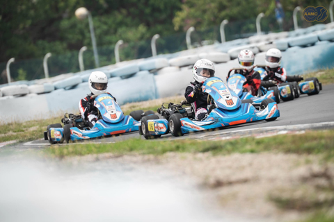 ◎ 本澳昨日在路環車場舉行電單車錦標賽和小型賽車大賽。