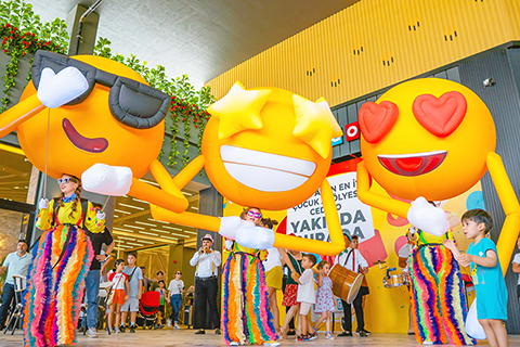 ◎ e貓表情包笑圖(土耳其)。