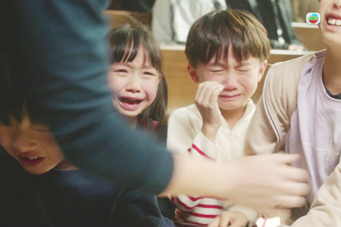 ◎ 《正義》劇中,綠葉演員曾慧雲好戲,而小演員們亦都十分搶鏡可愛。