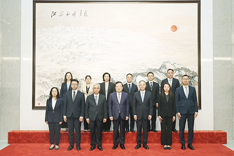 ◎ 夏寶龍主任在北京會見黃少澤一行。